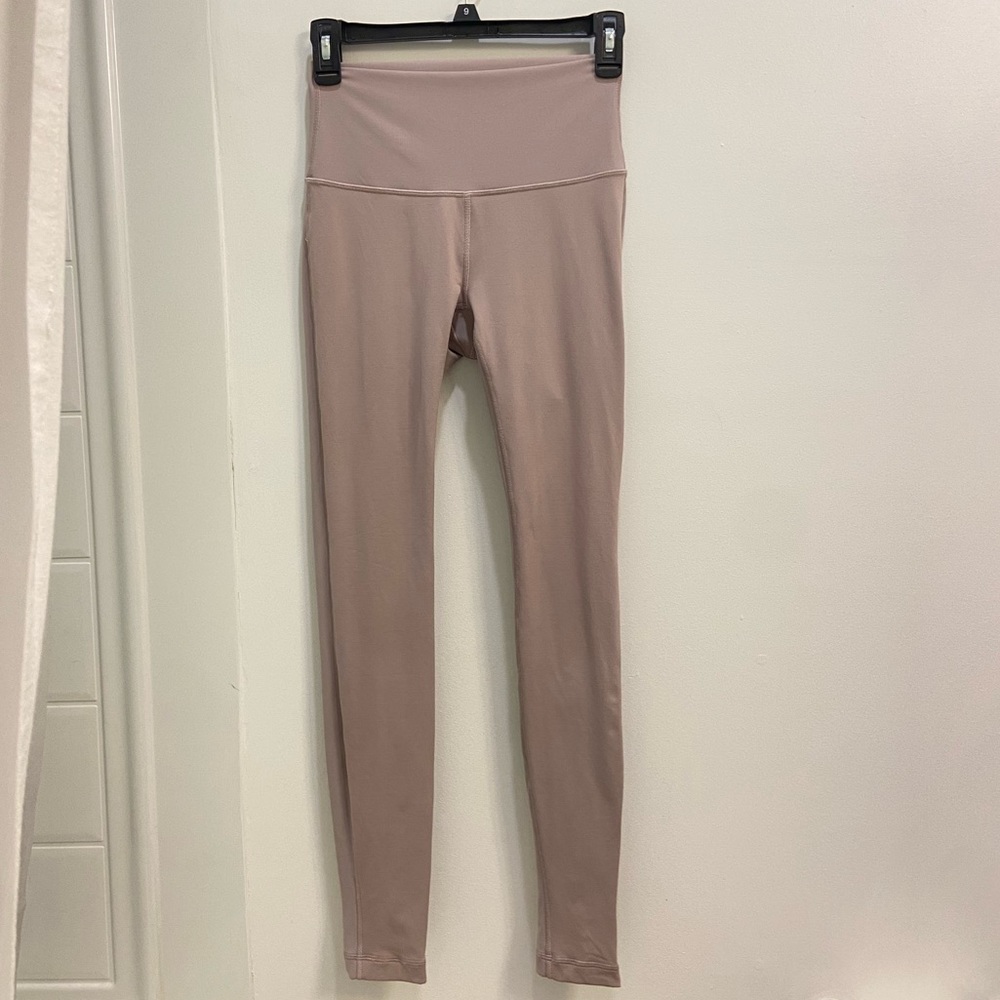Lululemon Wunder Under Luxtreme